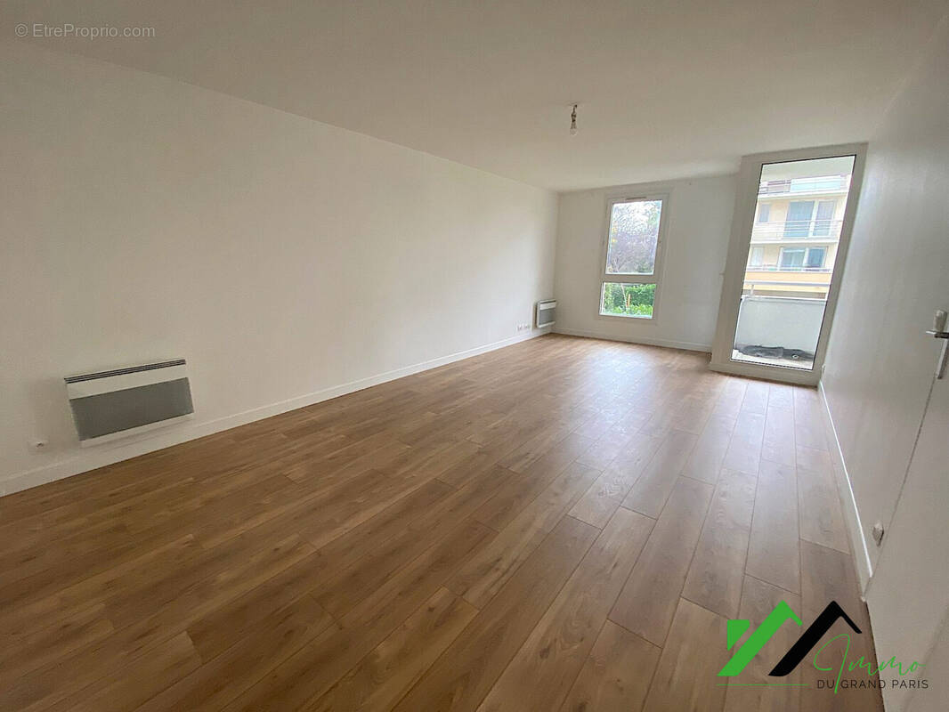 Appartement à BONNEUIL-SUR-MARNE