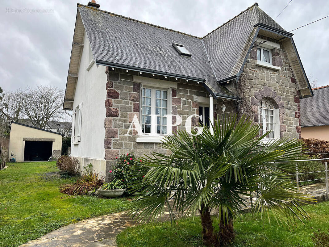 Maison à ETABLES-SUR-MER