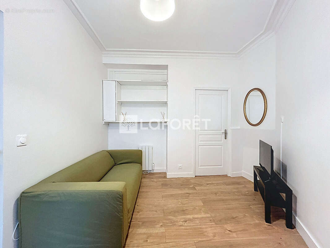 Appartement à LEVALLOIS-PERRET