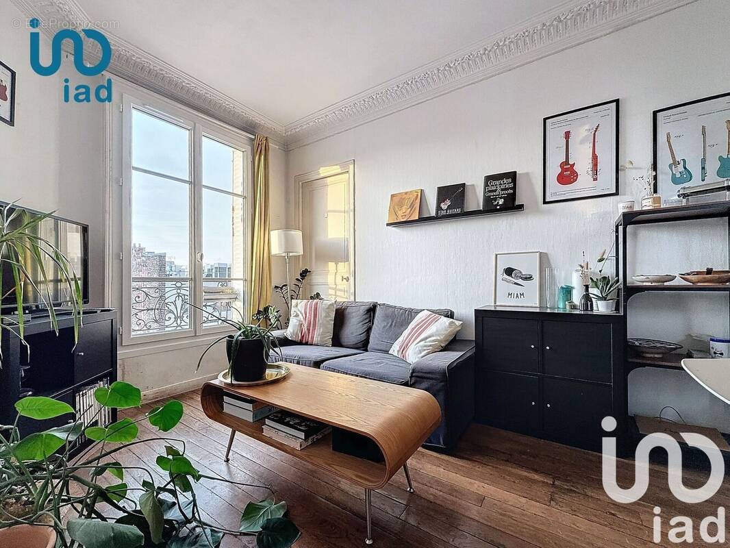 Photo 1 - Appartement à PARIS-18E