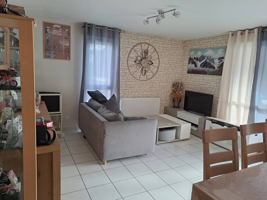 Appartement à CLUSES