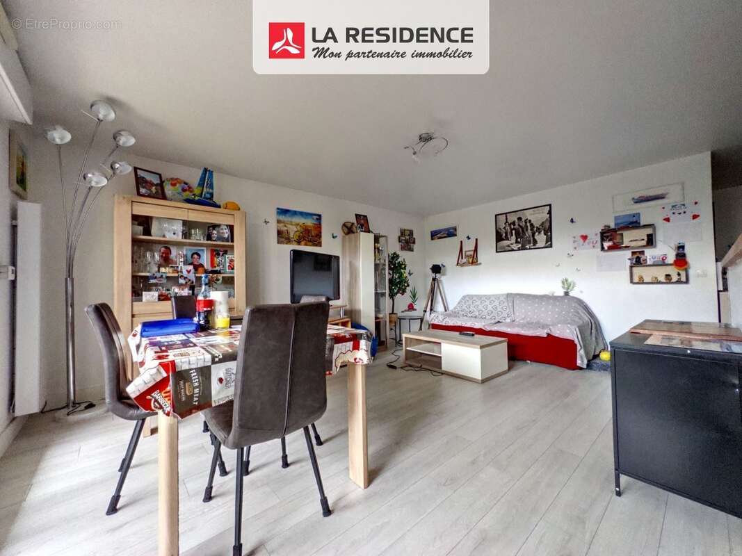 Appartement à CARRIERES-SOUS-POISSY