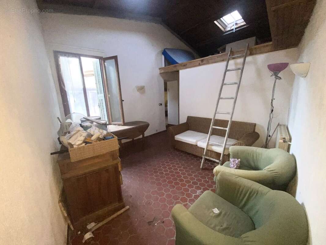 Appartement à L&#039;ESCARENE