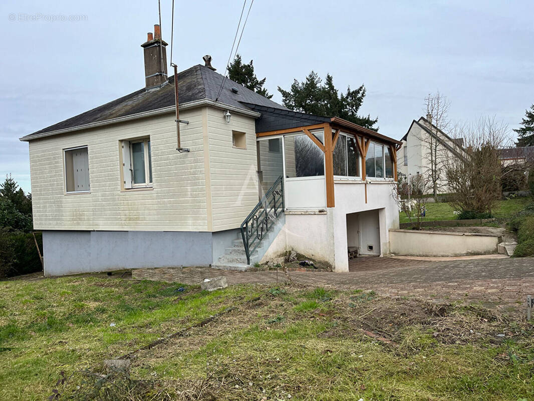 Maison à CHATEAU-RENAULT