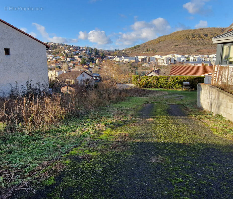 Terrain à CLERMONT-FERRAND