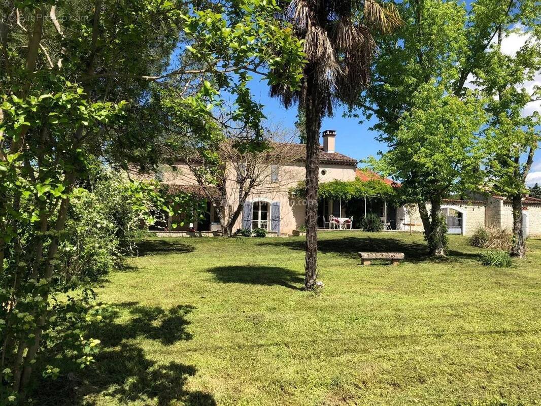 Maison à LABASTIDE-DE-LEVIS