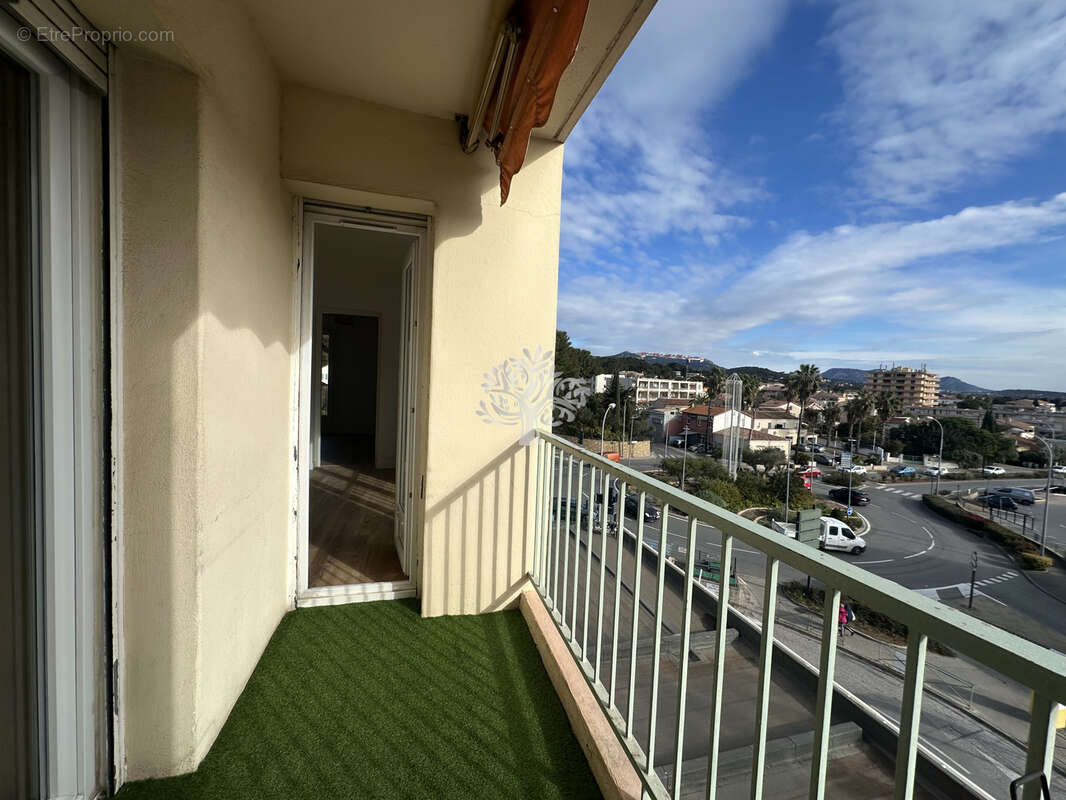 Appartement à SANARY-SUR-MER