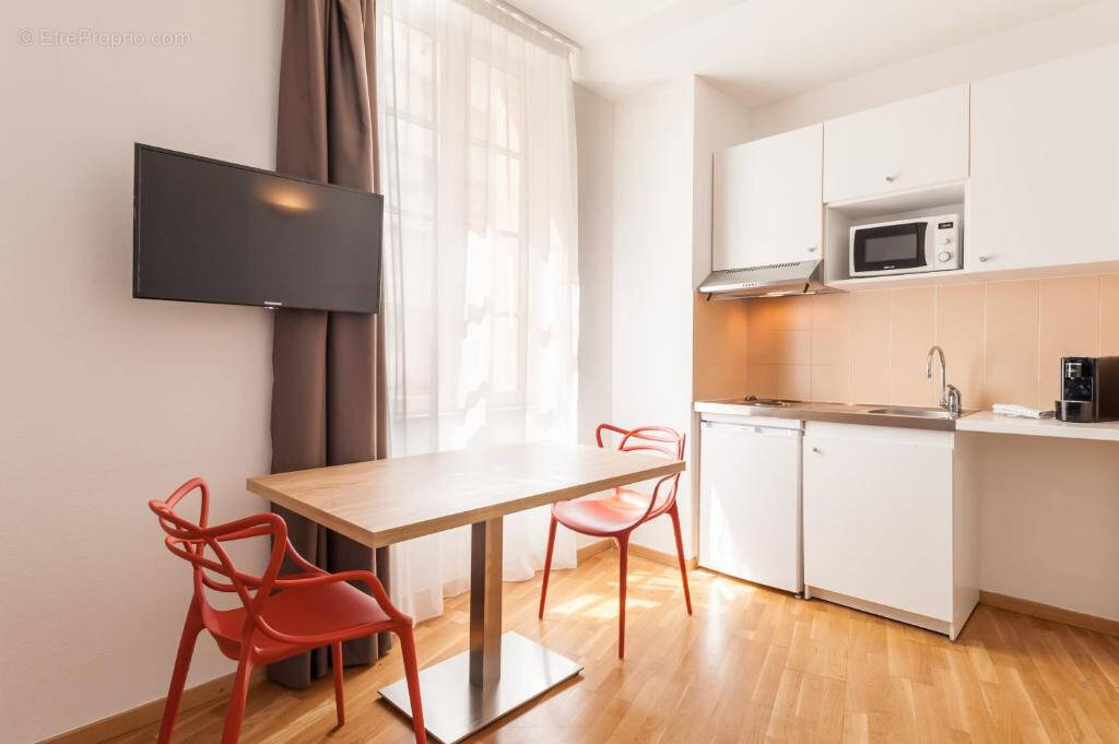 Appartement à MARSEILLE-2E