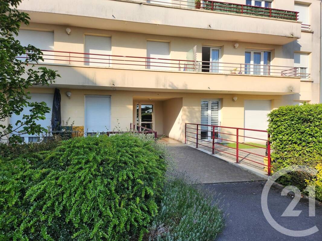 Appartement à LE PLESSIS-BELLEVILLE