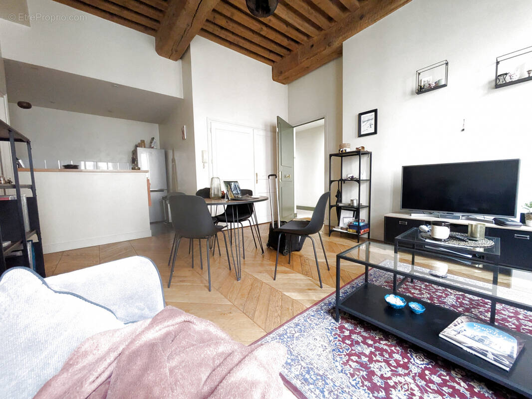 Appartement à LYON-1E