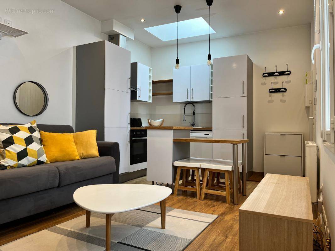 Appartement à PARIS-12E