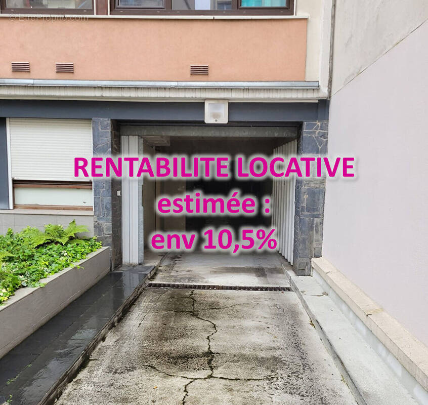 Parking à PARIS-12E