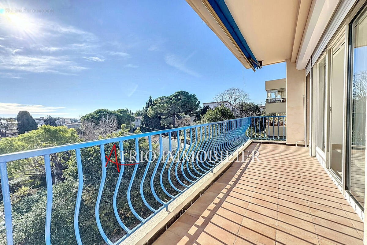 Appartement à CAGNES-SUR-MER