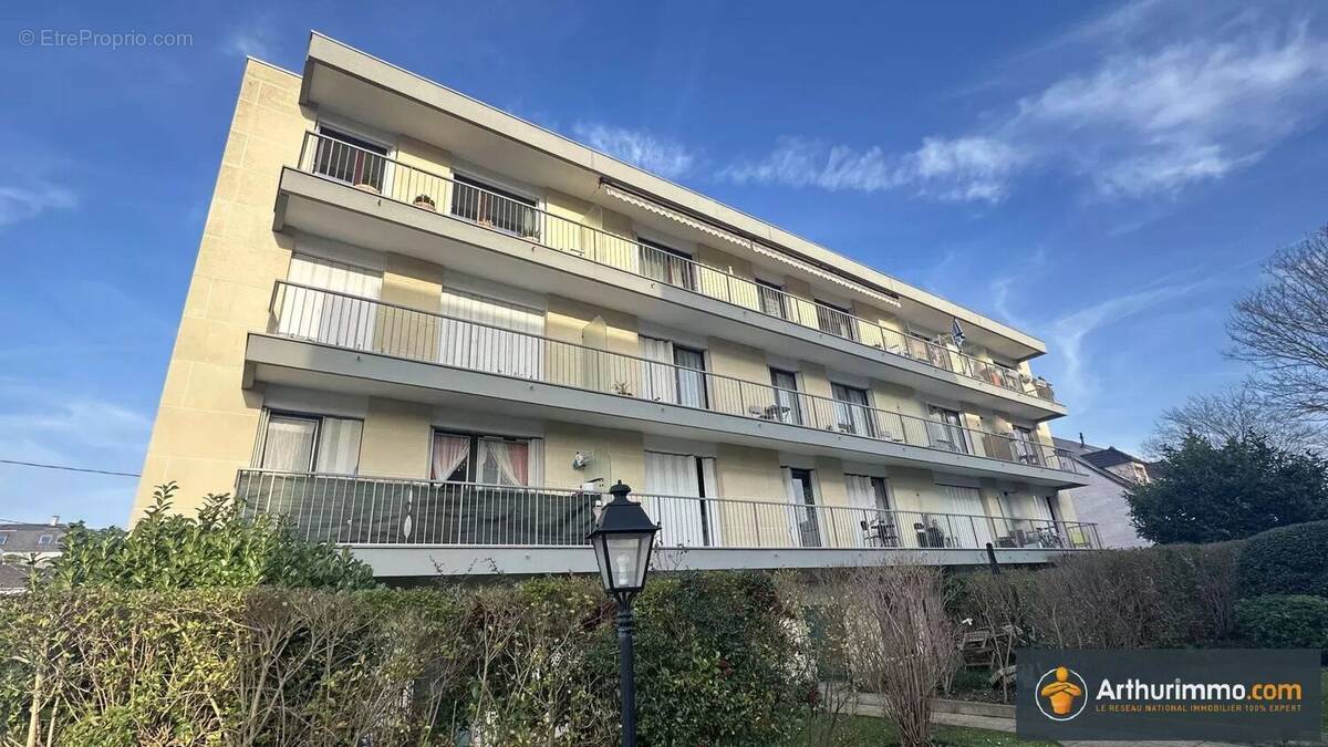 Appartement à LIVRY-GARGAN