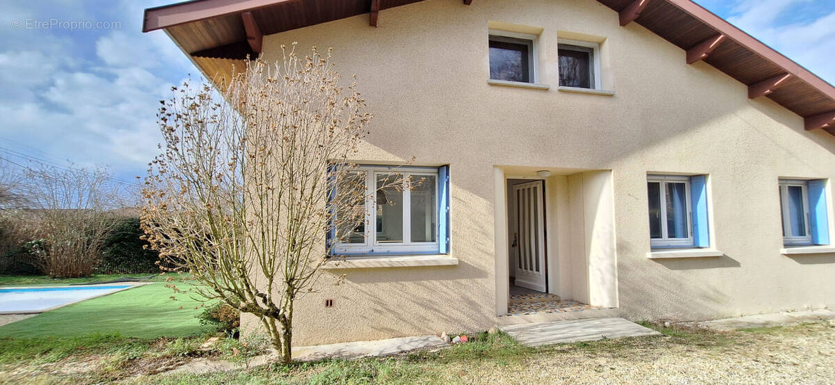 Maison à BOURG-EN-BRESSE