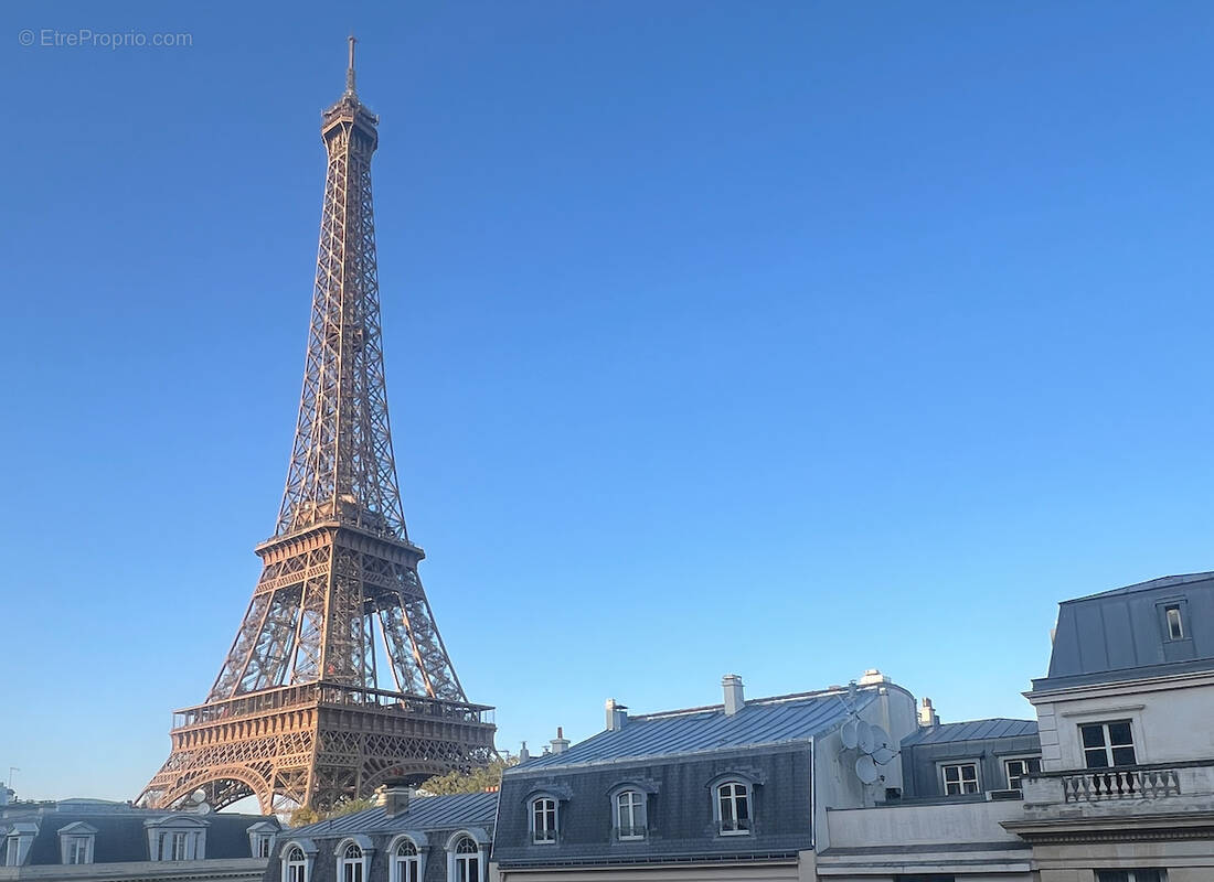 Appartement à PARIS-7E