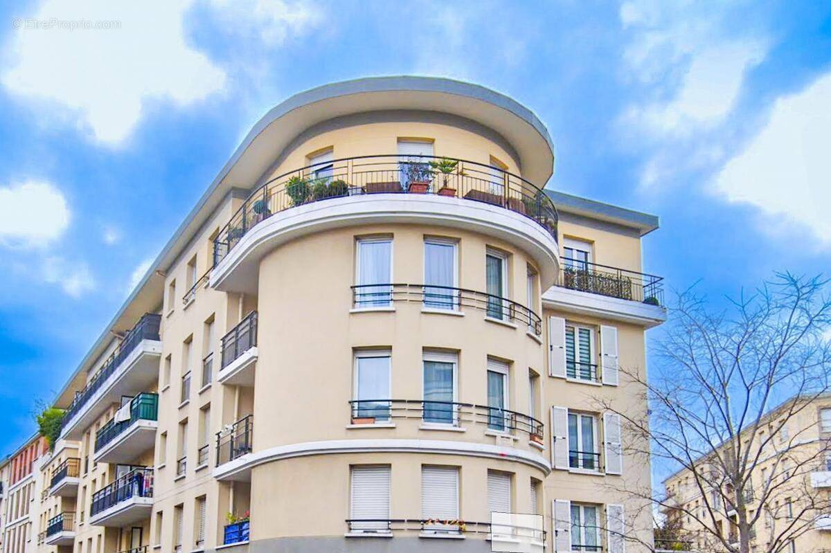 Appartement à ASNIERES-SUR-SEINE