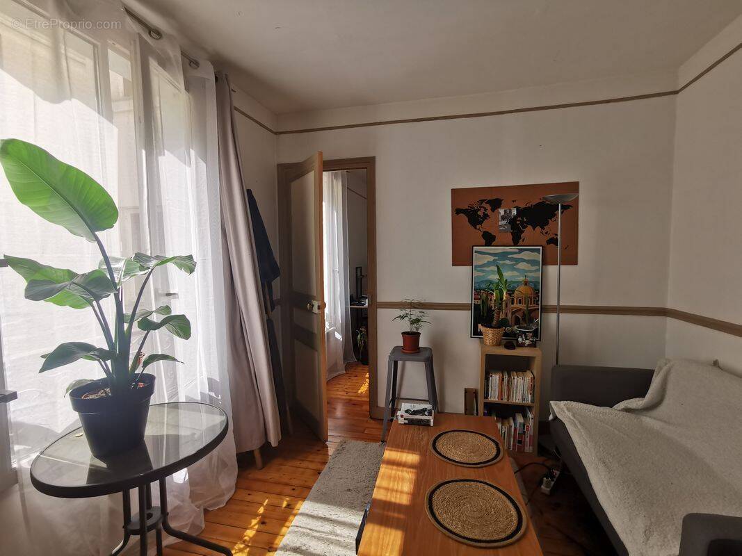 Appartement à LYON-6E