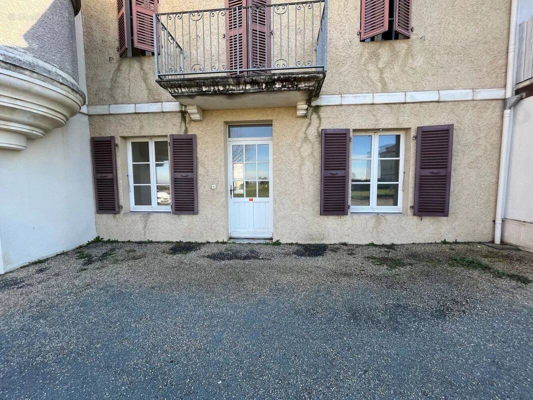 Appartement à COURCON