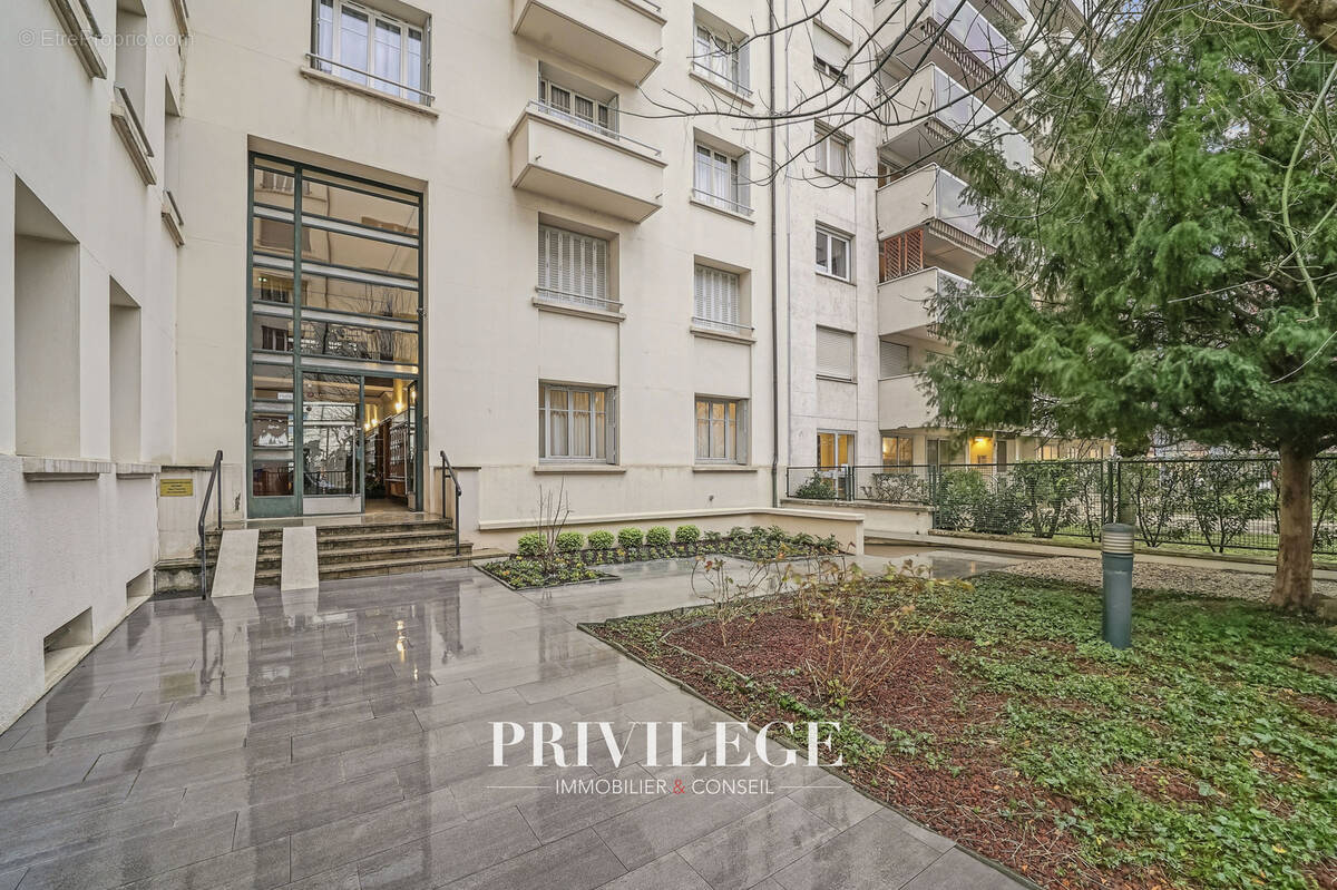 Appartement à LYON-6E