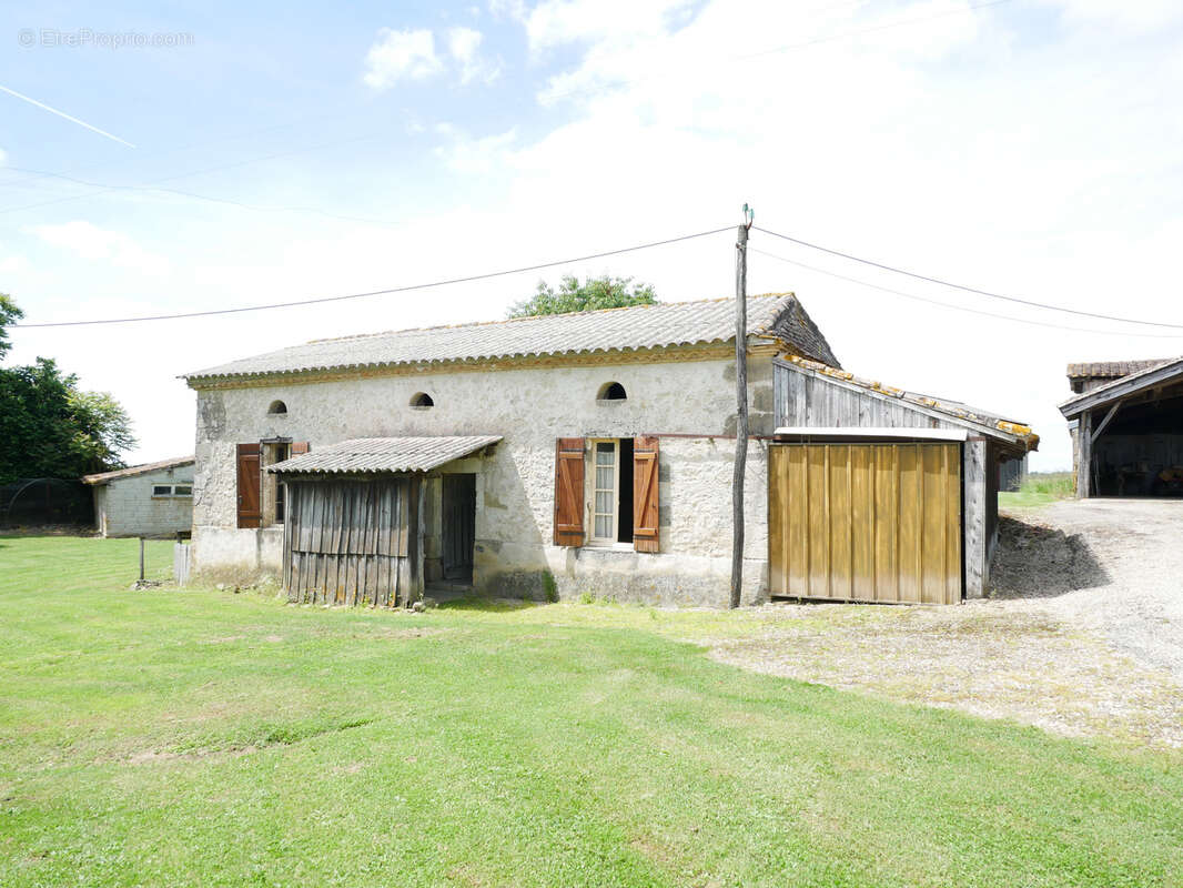 Maison à ESCASSEFORT