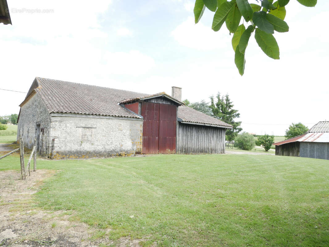 Maison à ESCASSEFORT