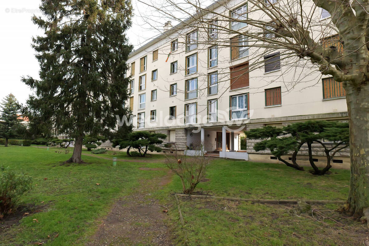 Appartement à DEUIL-LA-BARRE