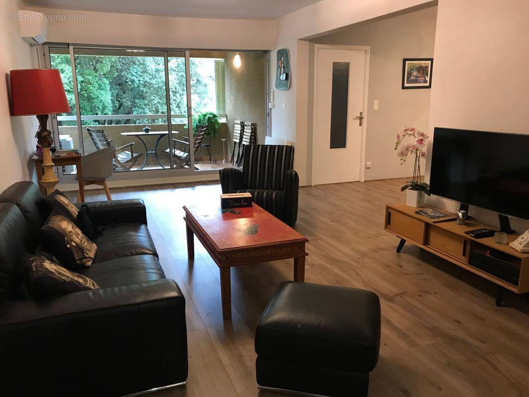 Appartement à VAISON-LA-ROMAINE