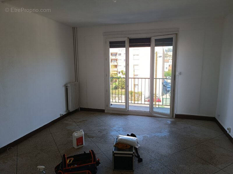 Appartement à MARSEILLE-13E