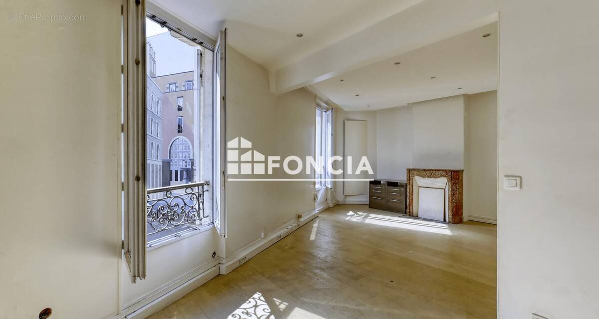 Appartement à LEVALLOIS-PERRET