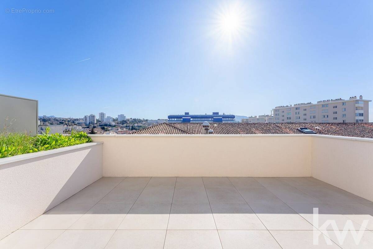 Appartement à MARSEILLE-13E