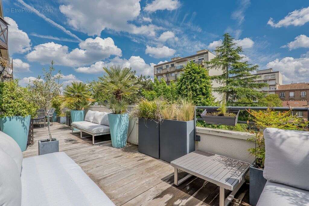 Photo 2 - Appartement à SURESNES