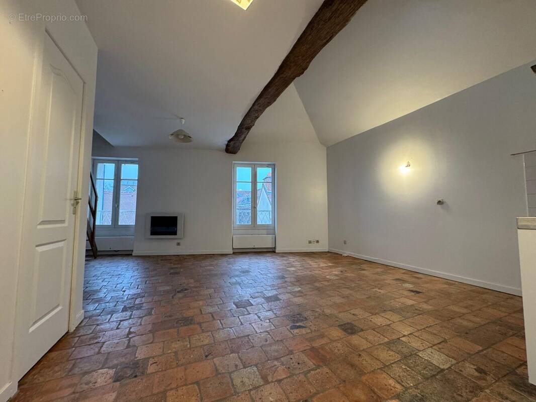 Appartement à VERNOUILLET