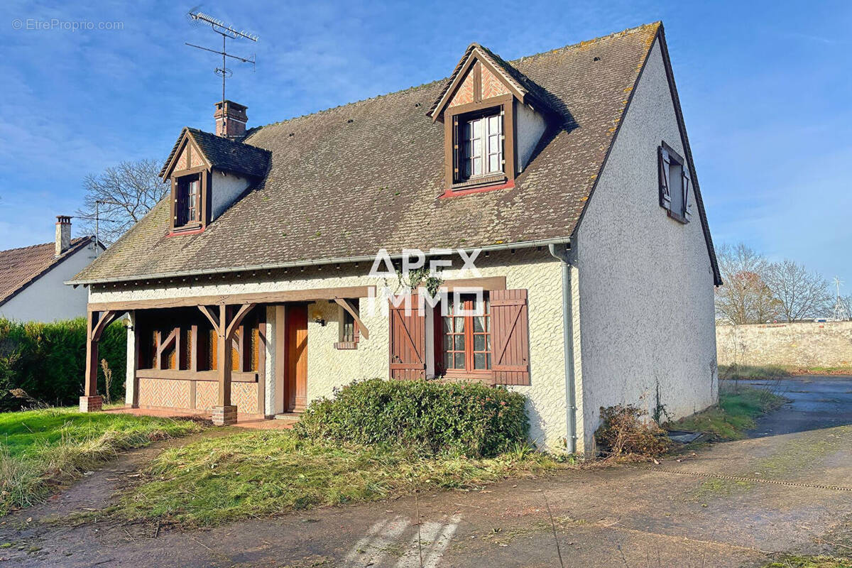 Maison à CHATEAUNEUF-SUR-LOIRE