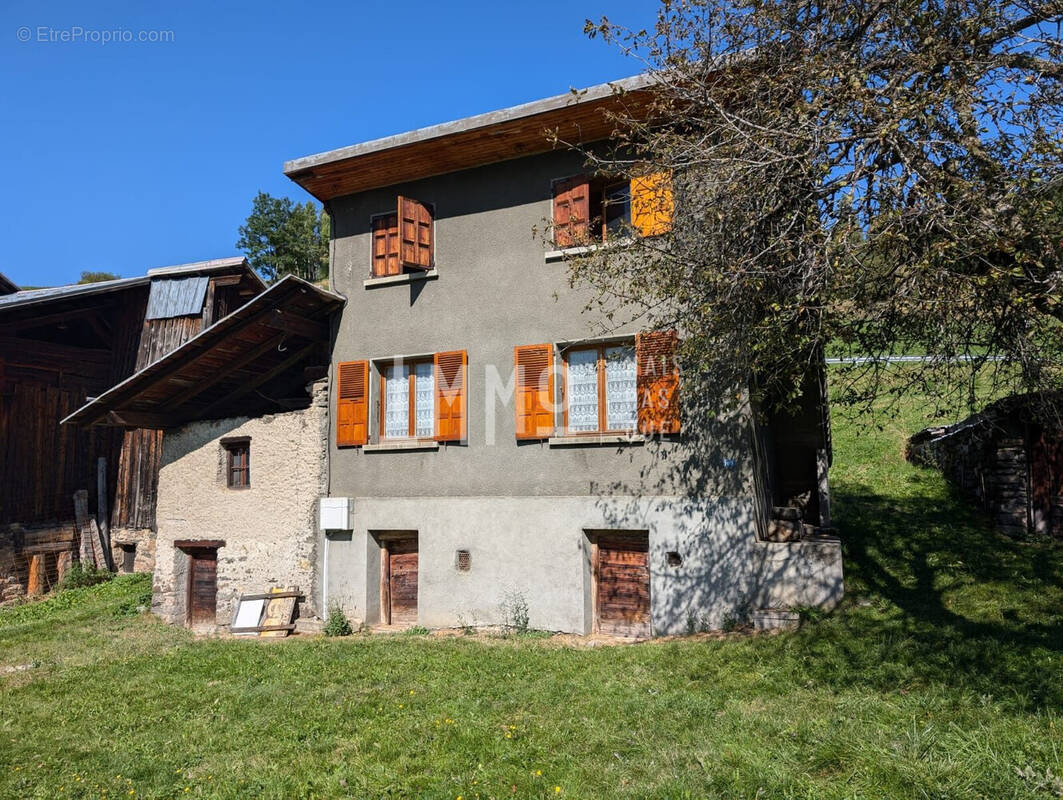 Maison à LA COTE-D&#039;AIME