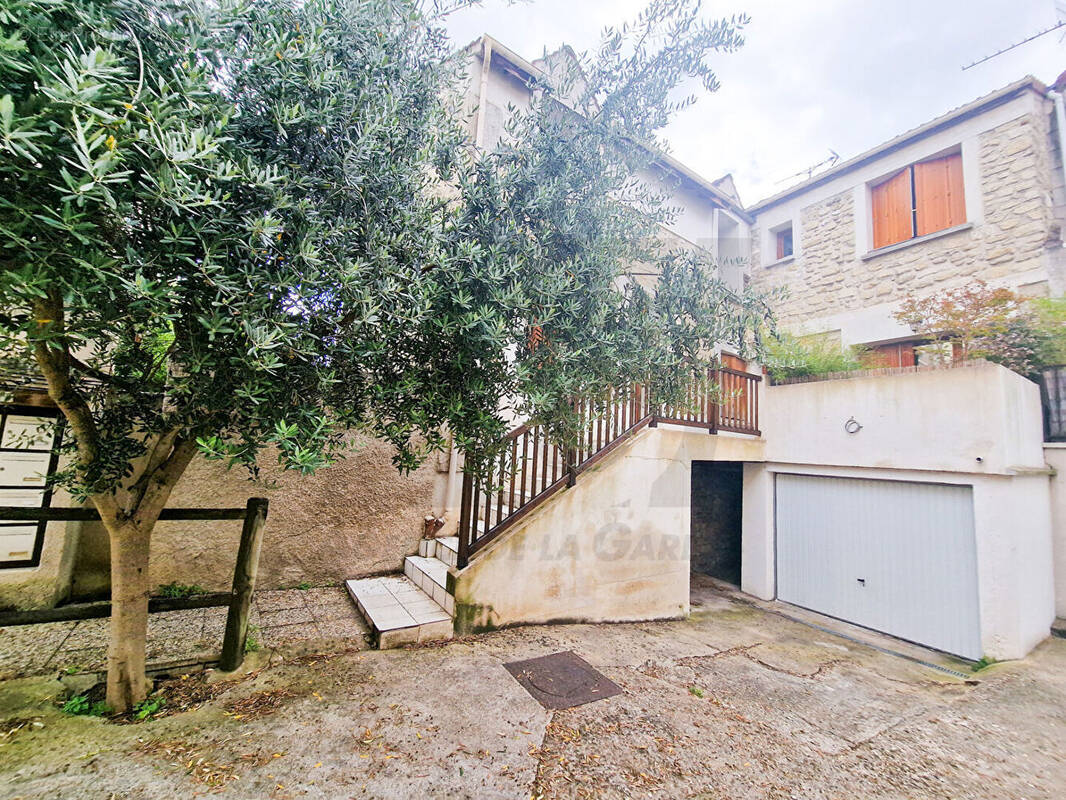 Appartement à CARRIERES-SUR-SEINE