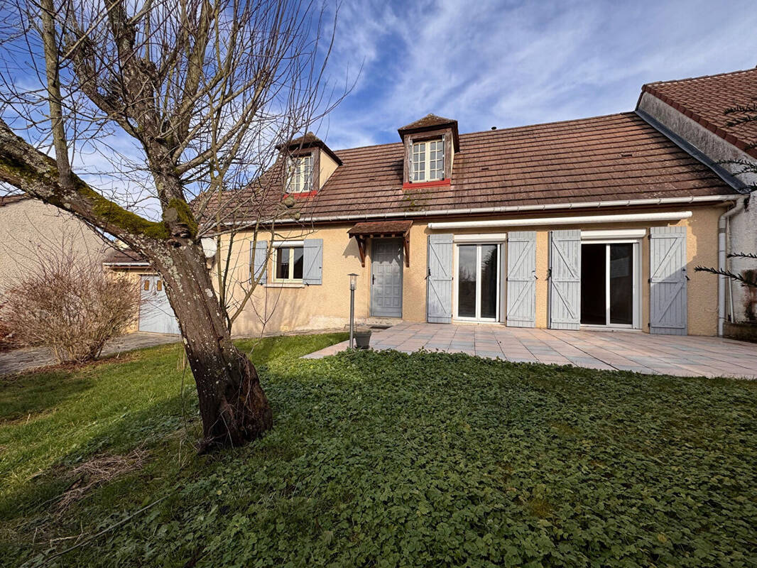 Maison à COULOMMIERS