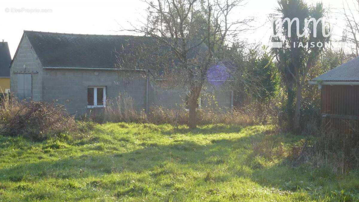 Maison à BAINS-SUR-OUST