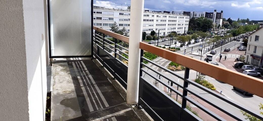 Appartement à VELIZY-VILLACOUBLAY