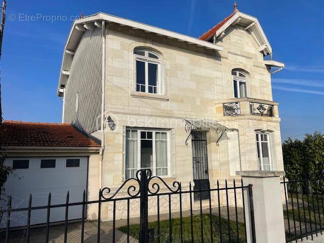 Maison à LIBOURNE