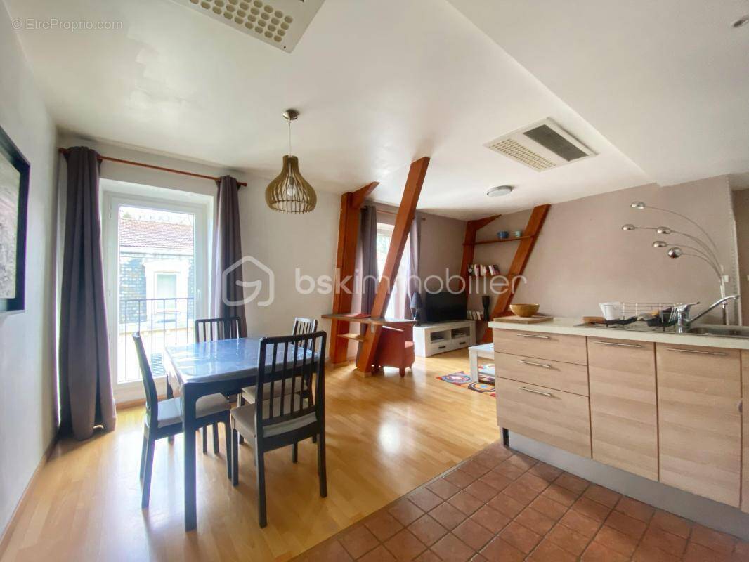 Appartement à AIX-LES-BAINS