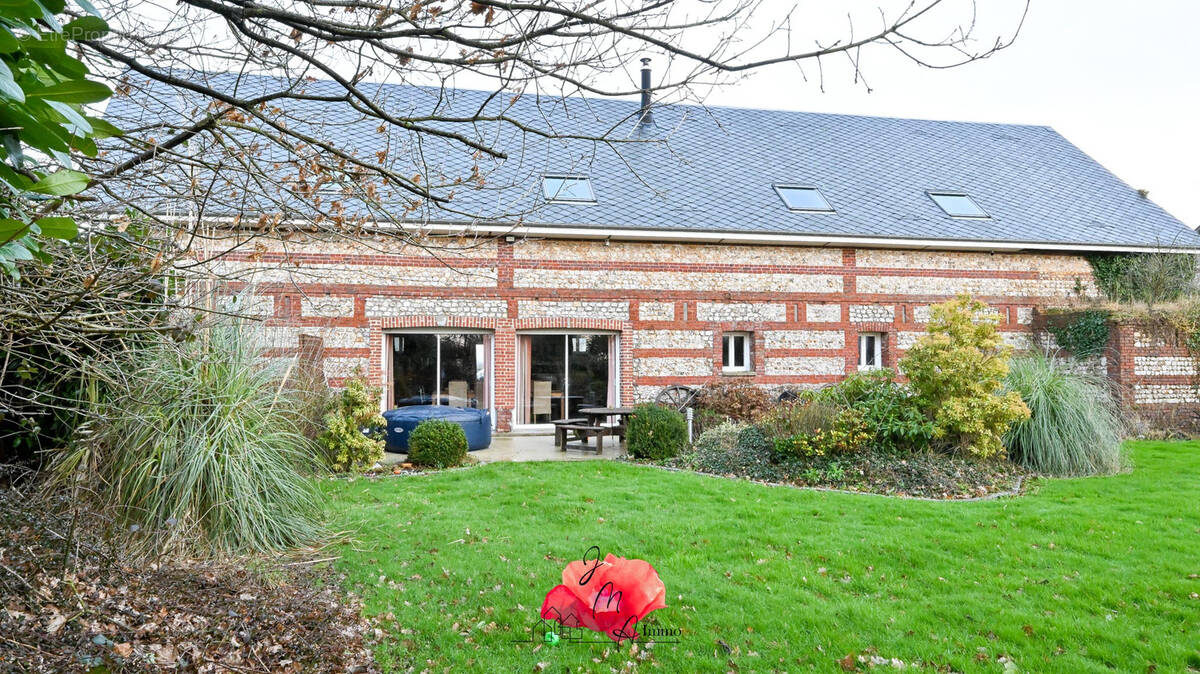 Maison à SAINT-EUSTACHE-LA-FORET