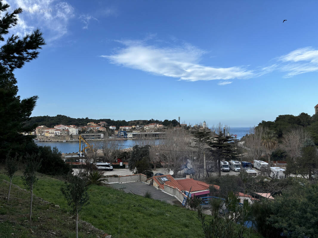 Terrain à PORT-VENDRES