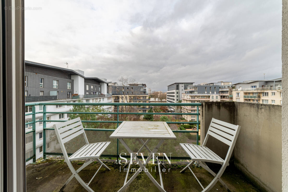 Appartement à CLICHY