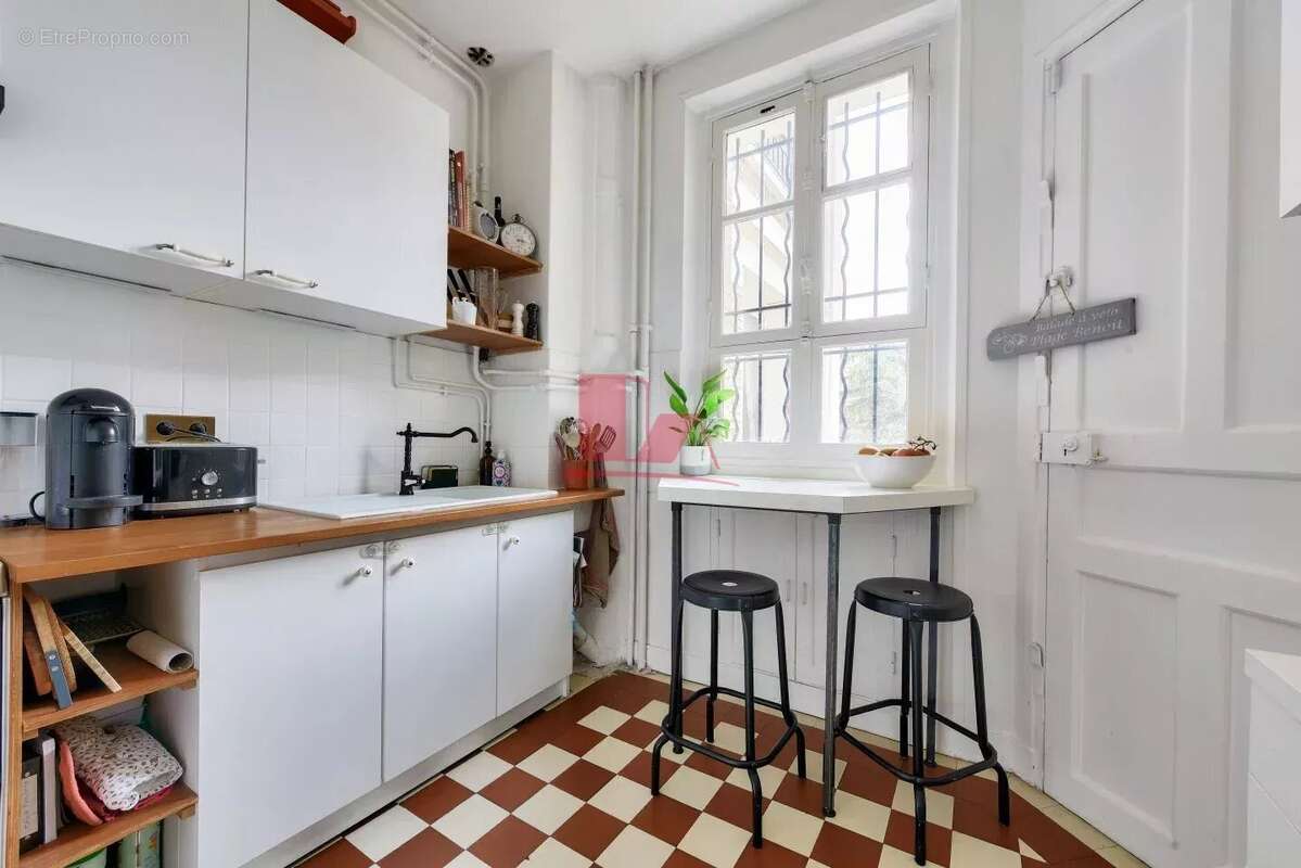 Appartement à ISSY-LES-MOULINEAUX