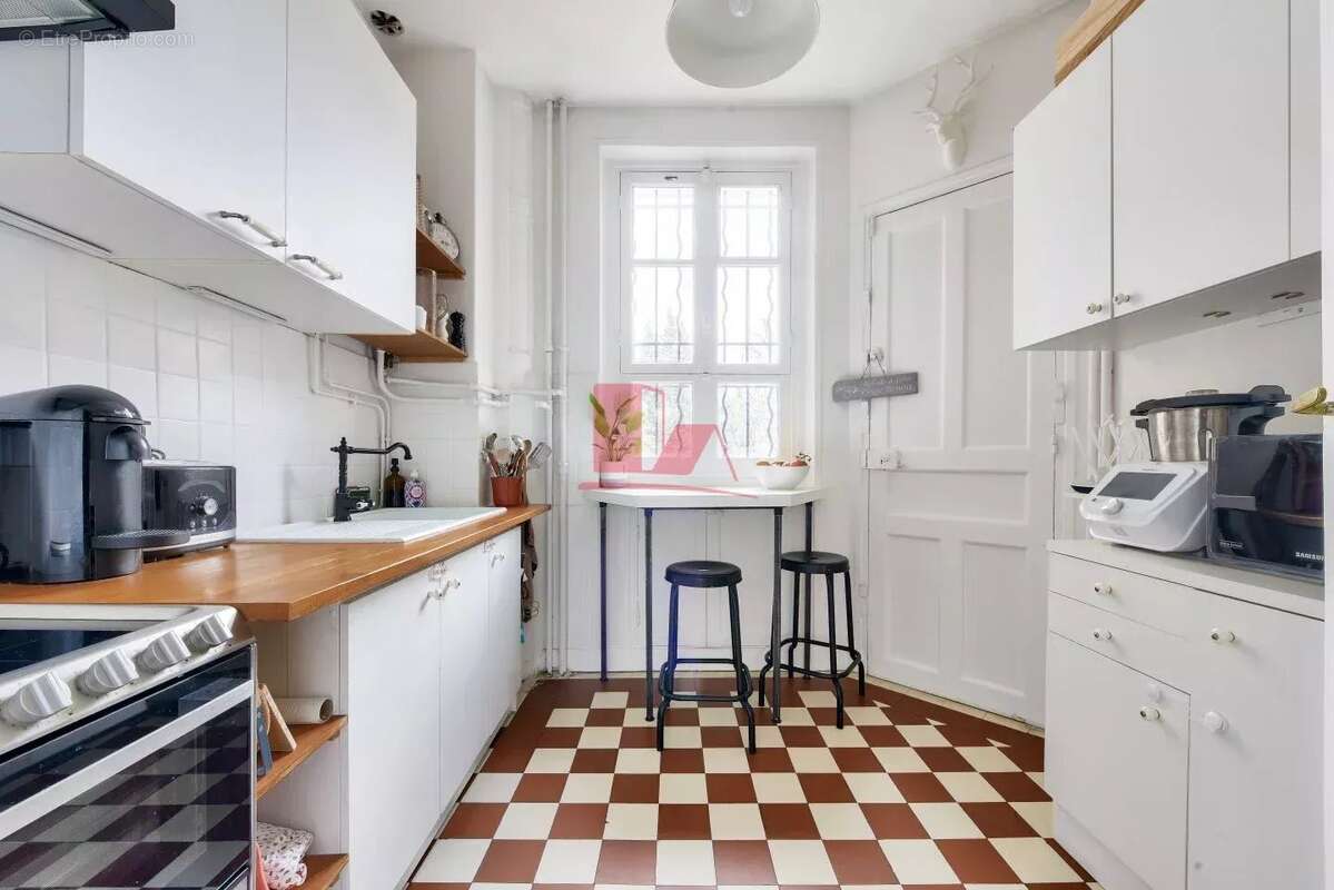 Appartement à ISSY-LES-MOULINEAUX