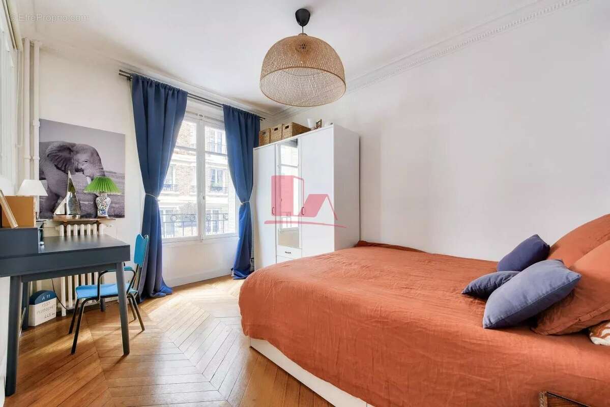 Appartement à ISSY-LES-MOULINEAUX