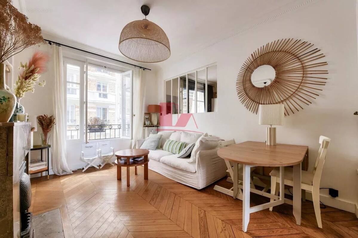 Appartement à ISSY-LES-MOULINEAUX