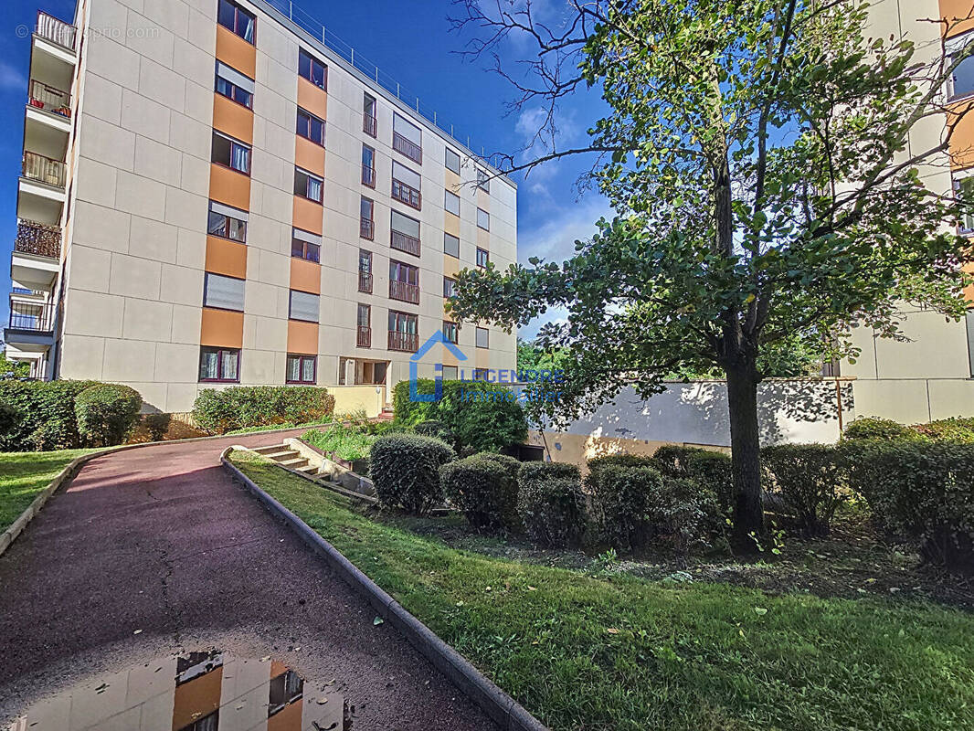 Appartement à MONTIGNY-LES-CORMEILLES