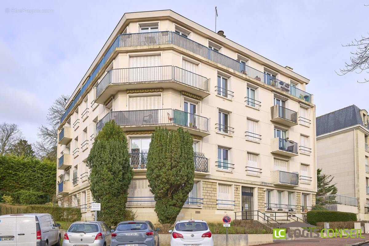 Appartement à FONTENAY-AUX-ROSES